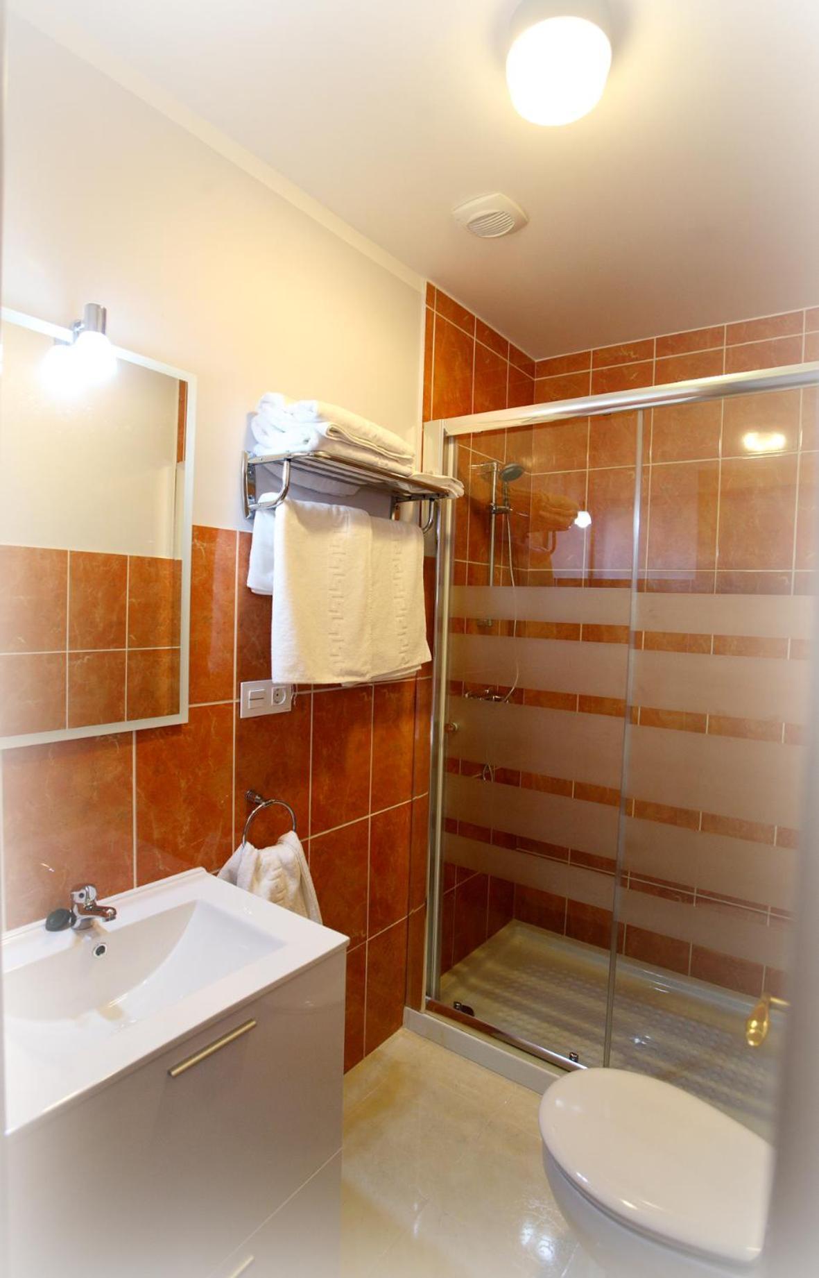 Apartamentos Fermín Onís Exterior foto